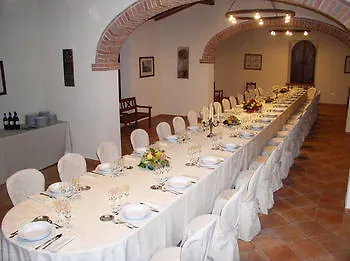 Castello Di Montalto Aparthotel Castelnuovo Berardenga