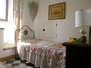 Castello Di Montalto Aparthotel Castelnuovo Berardenga Italy