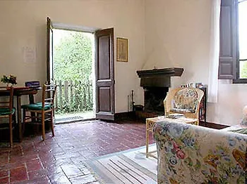 카스텔누오보베라덴가 Castello Di Montalto 아파트 호텔 0*,  이탈리아