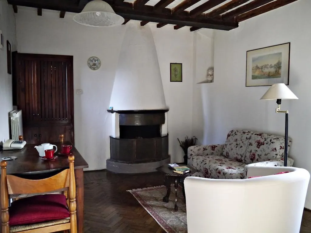 카스텔누오보베라덴가 Castello Di Montalto 아파트 호텔 0*,